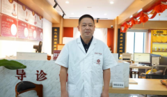 邓大明:师承名家、中医诊疗 “顶流”,杏林妙手护万千百姓健康